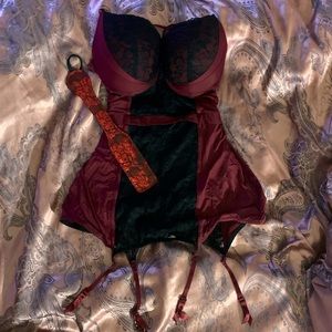 Sexy Bras & Sensual Lingerie